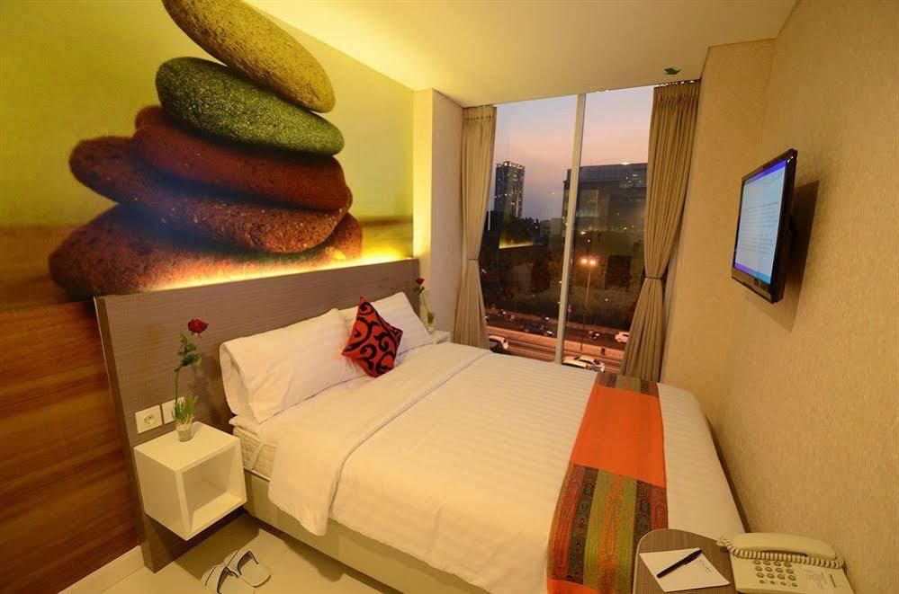 Clay Hotel