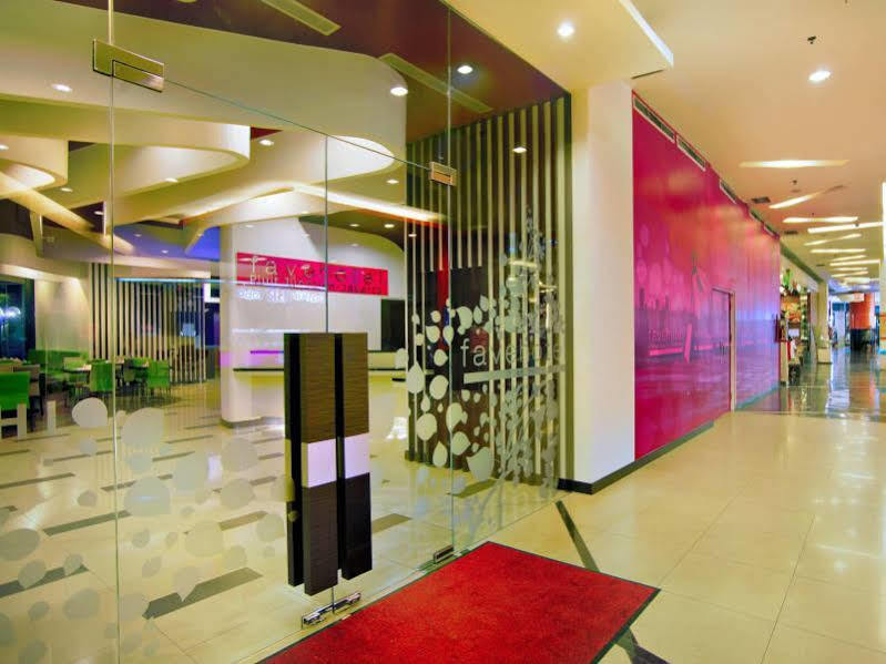 Favehotel Pluit Junction Hotel 3*