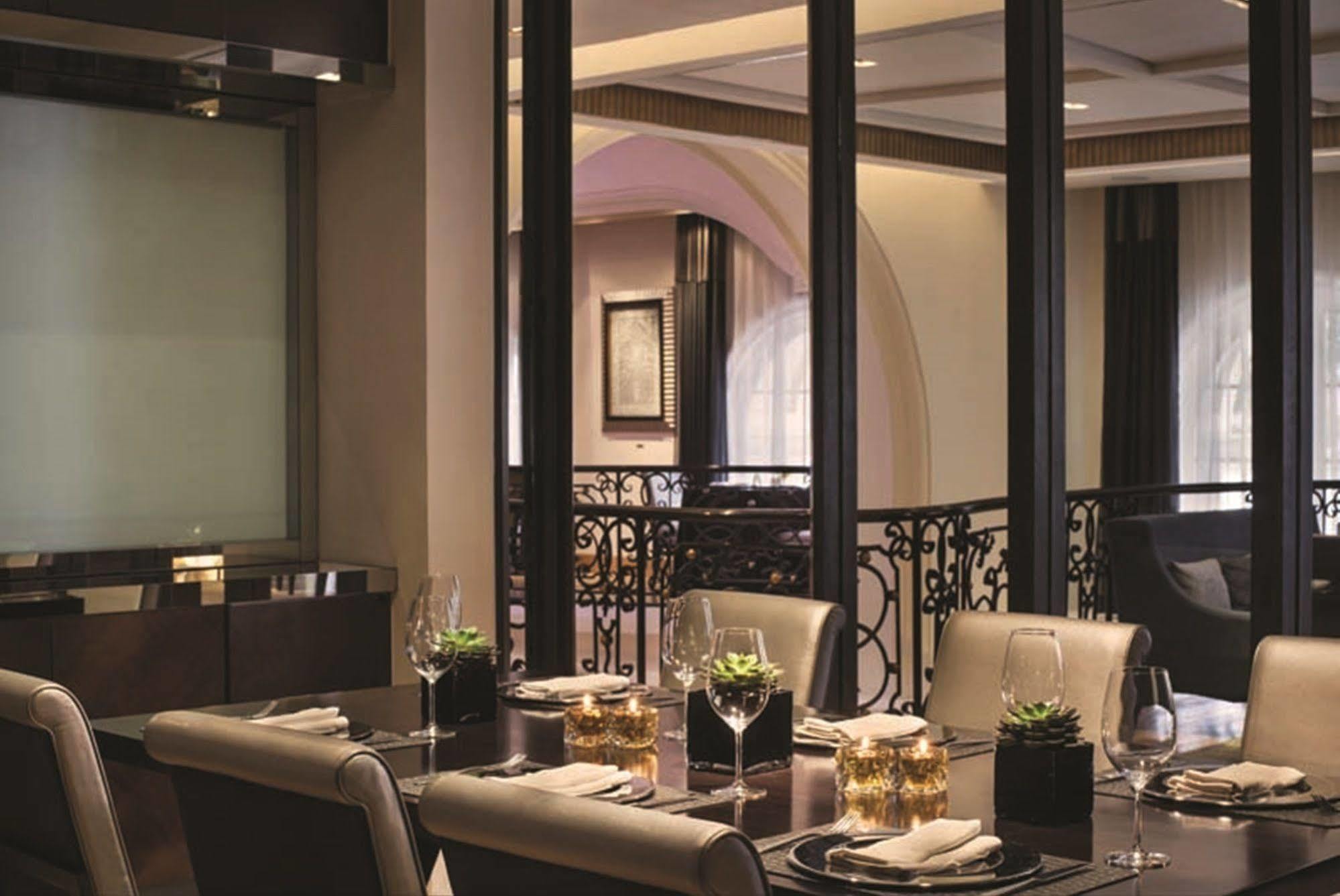 Hotel Gran Mahakam 5*