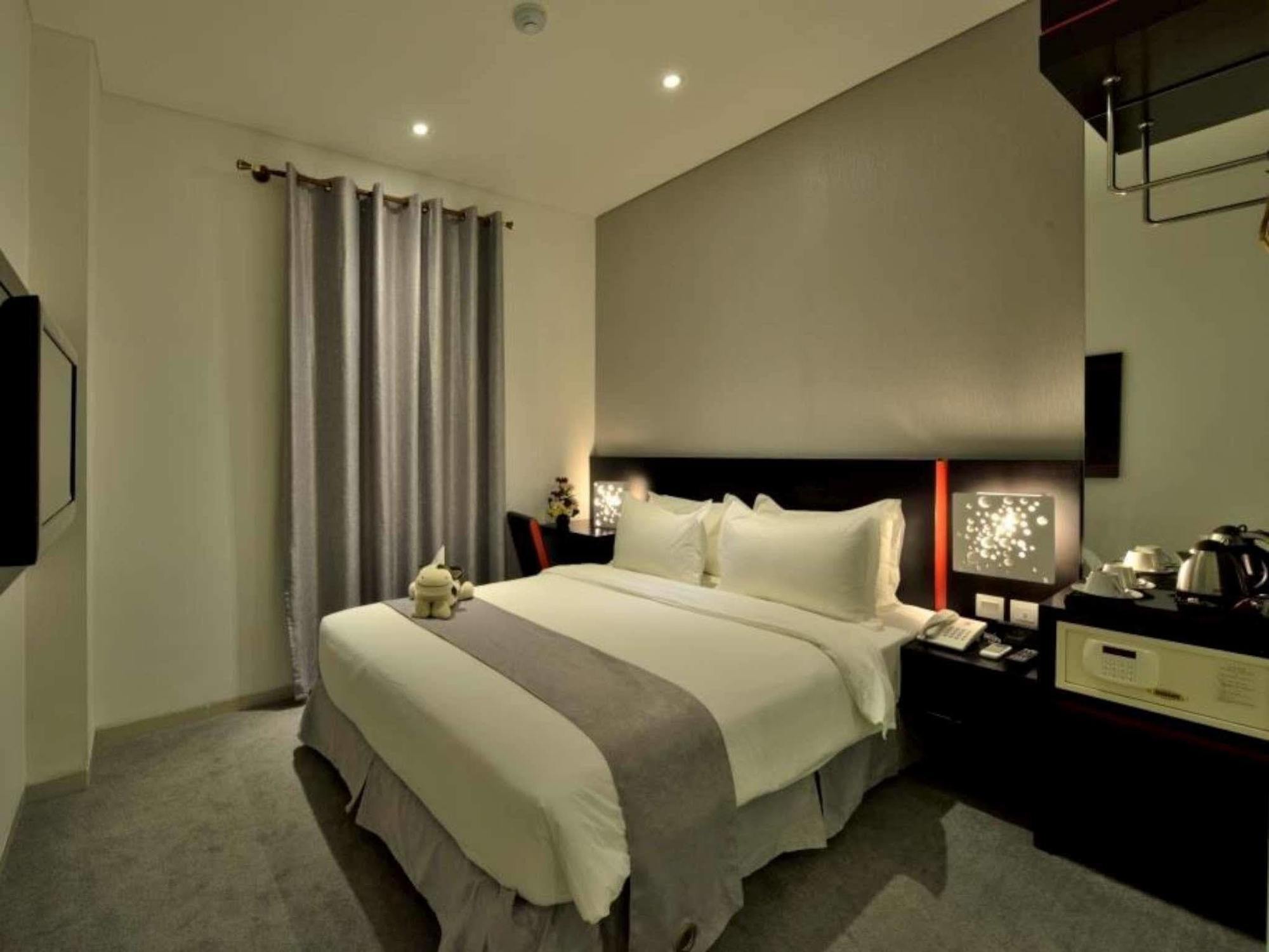 Oak Tree Urban 3*