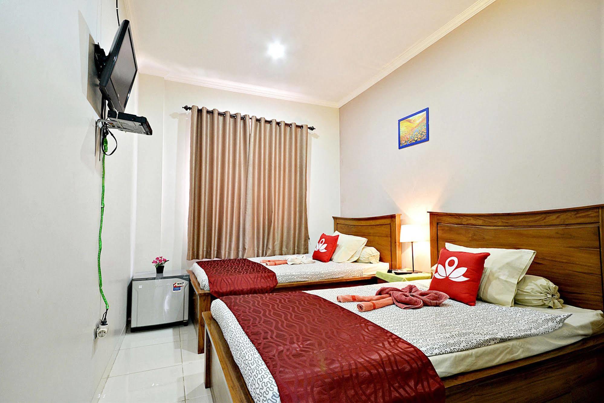 Hotel Zen Tebet Gudang Peluru