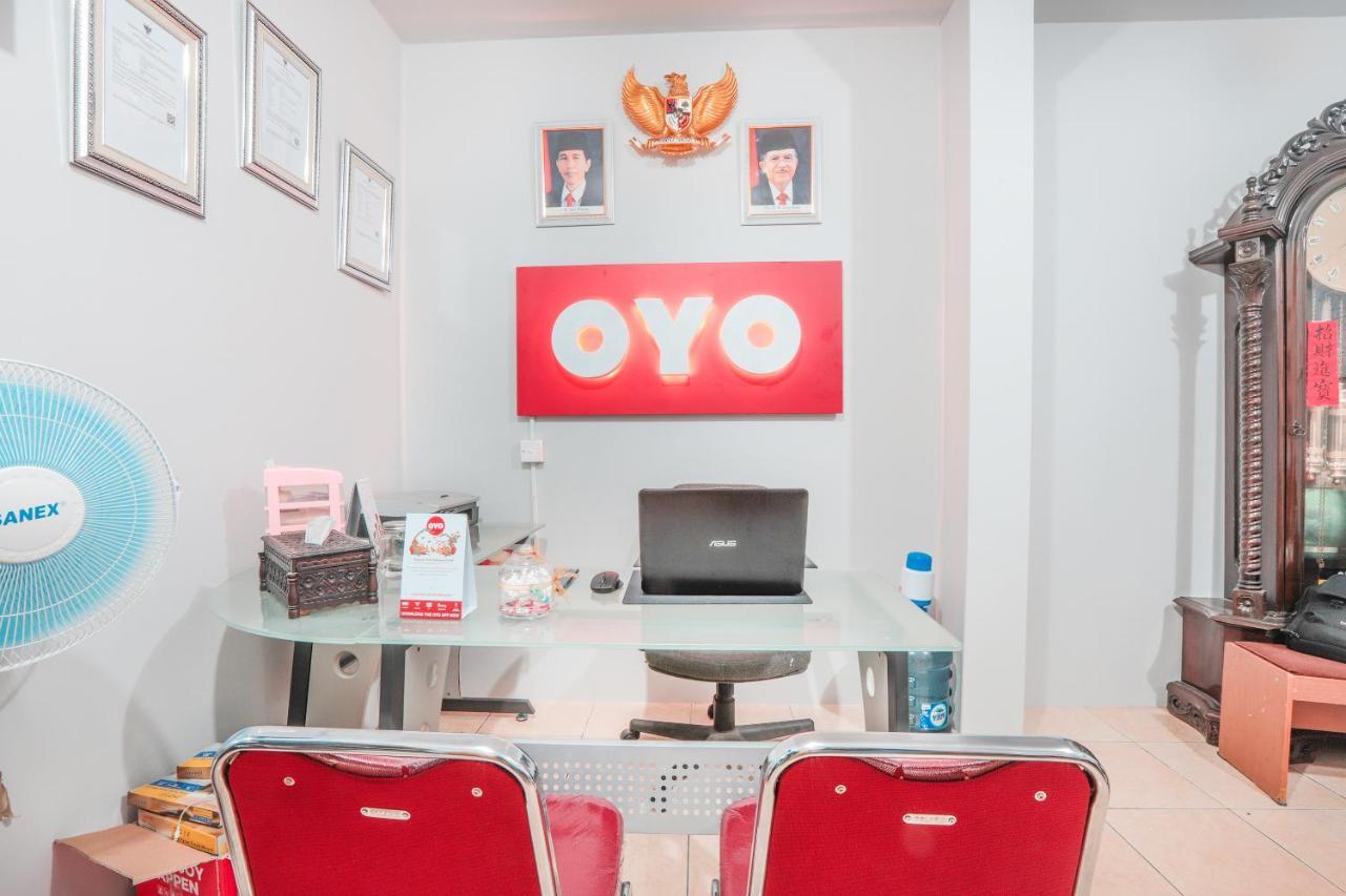 Oyo 208 G House Hotel Jacarta