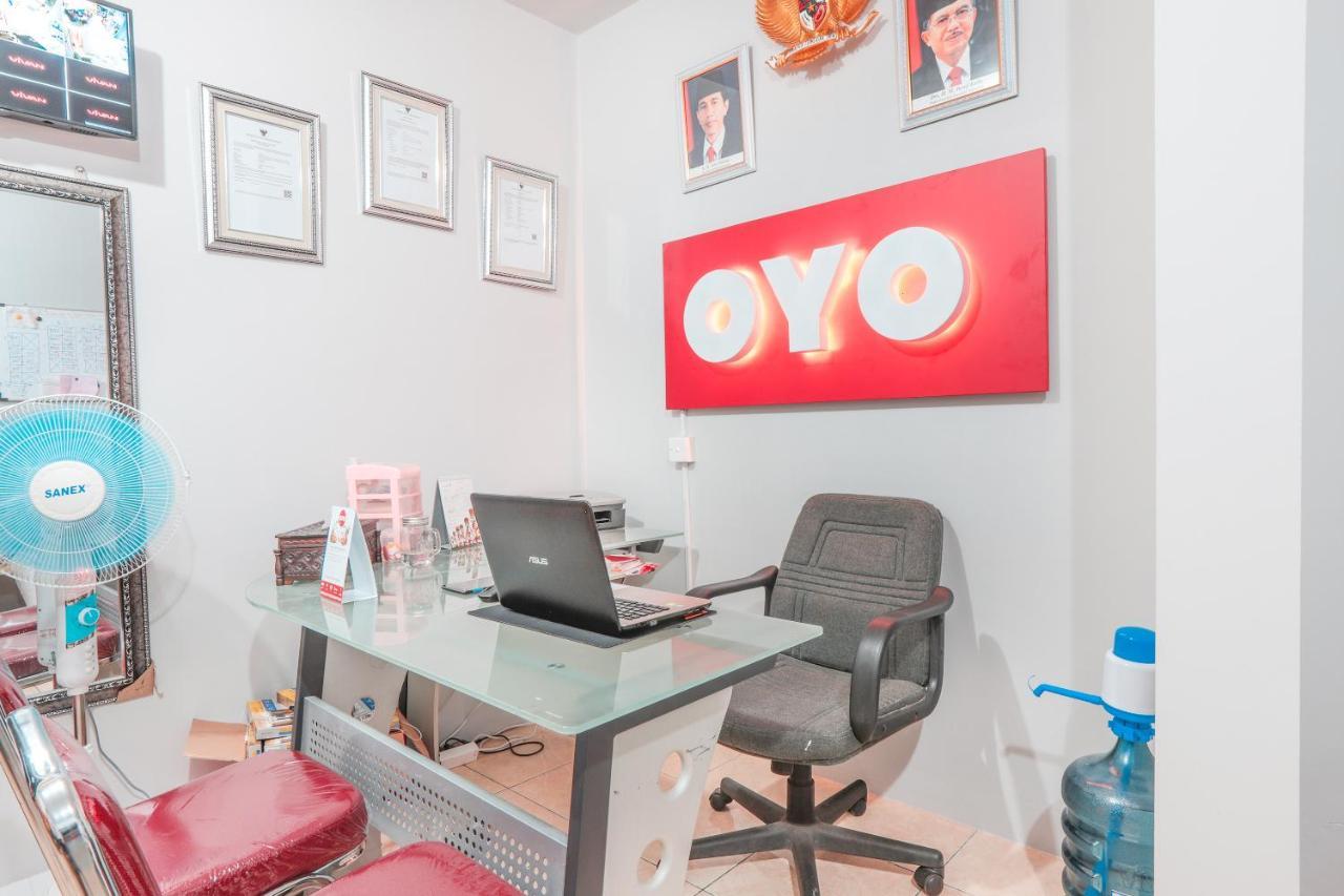 Hotel Oyo 208 G House 2*