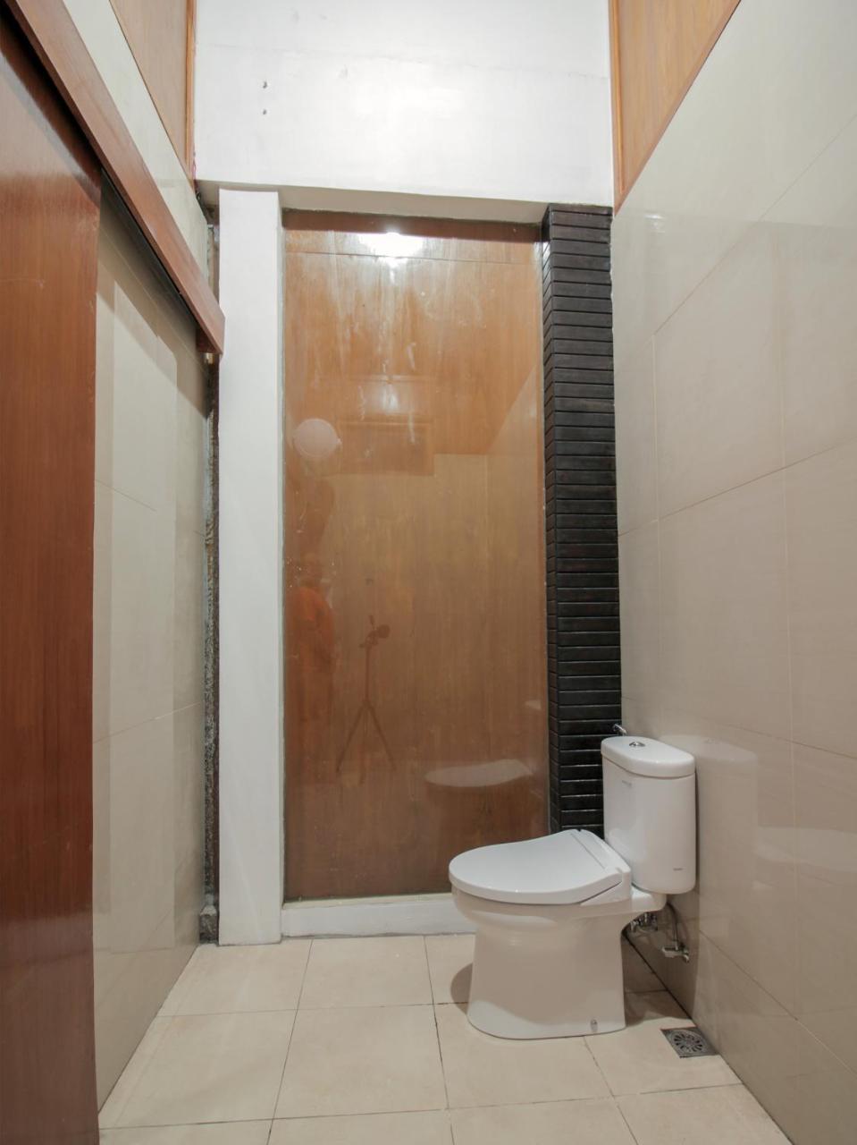 Oyo 208 G House Jacarta