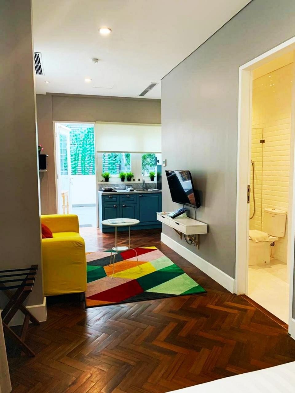 White Tree Hotel Jakarta