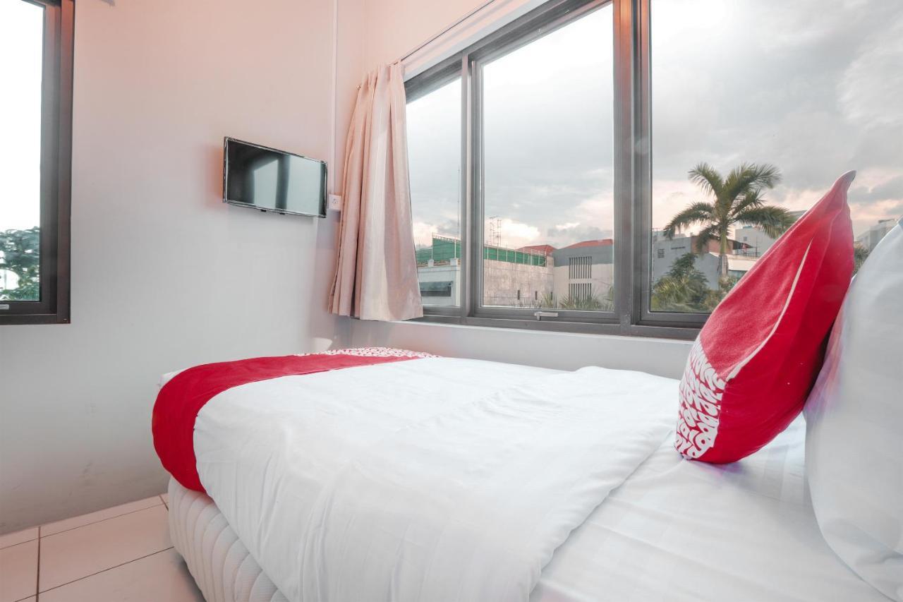 Hotel Oyo 208 G House Jacarta