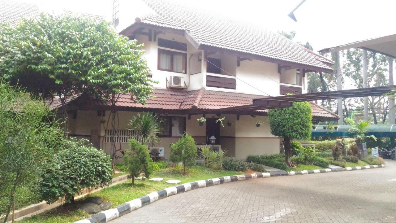 D'arcici Plumpang Hotel 2*
