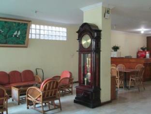 Hotel Lautze Indah 2*