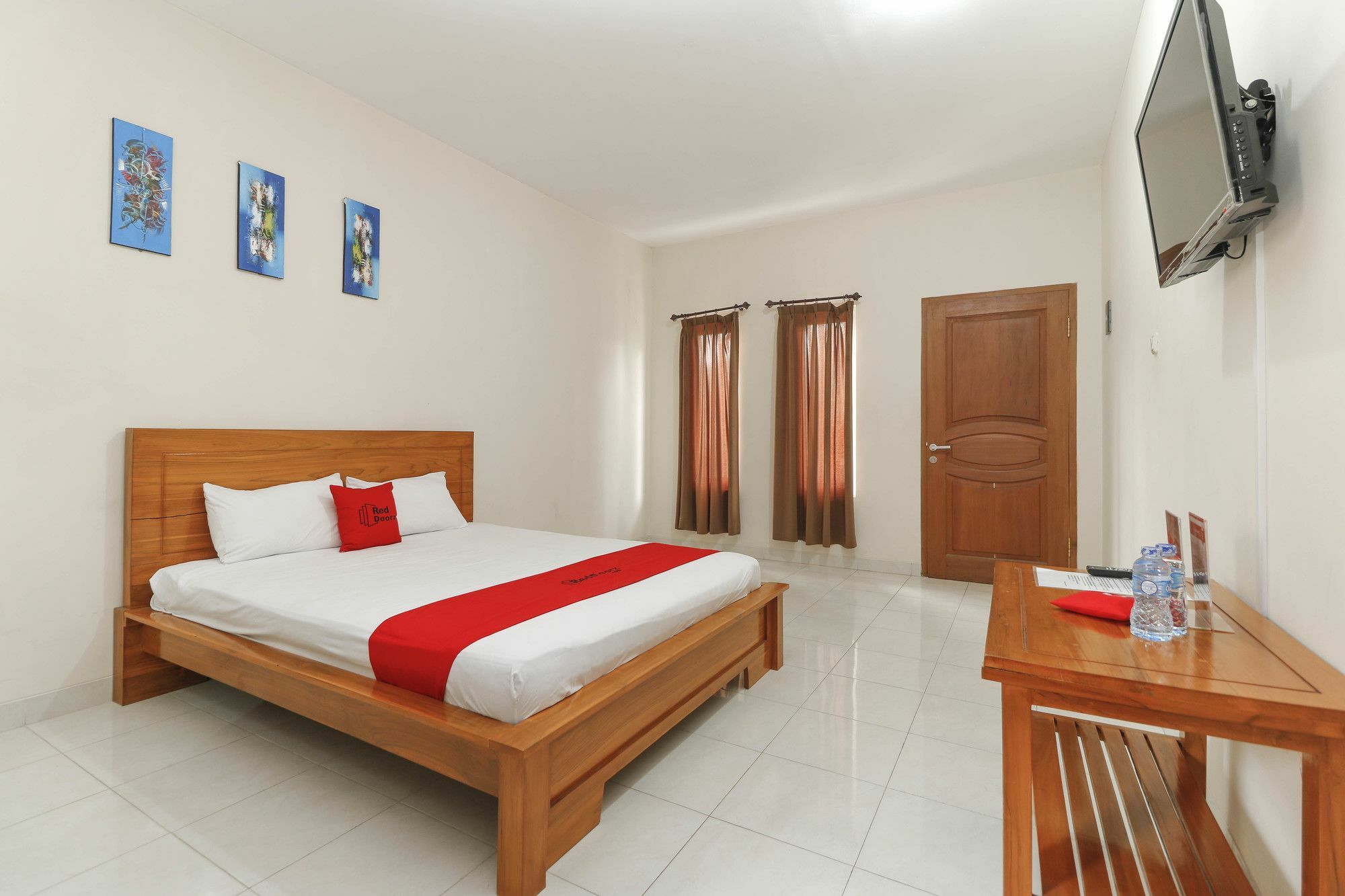 Reddoorz Near Cibubur Junction