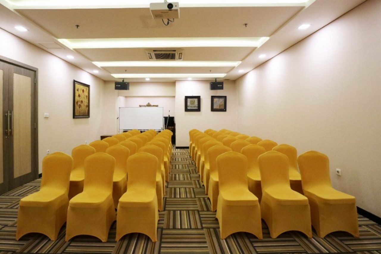 Coins Hotel 3*