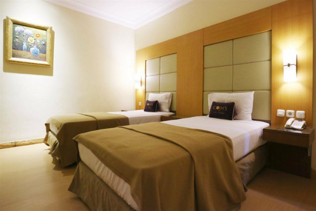 Hotel Coins Jakarta