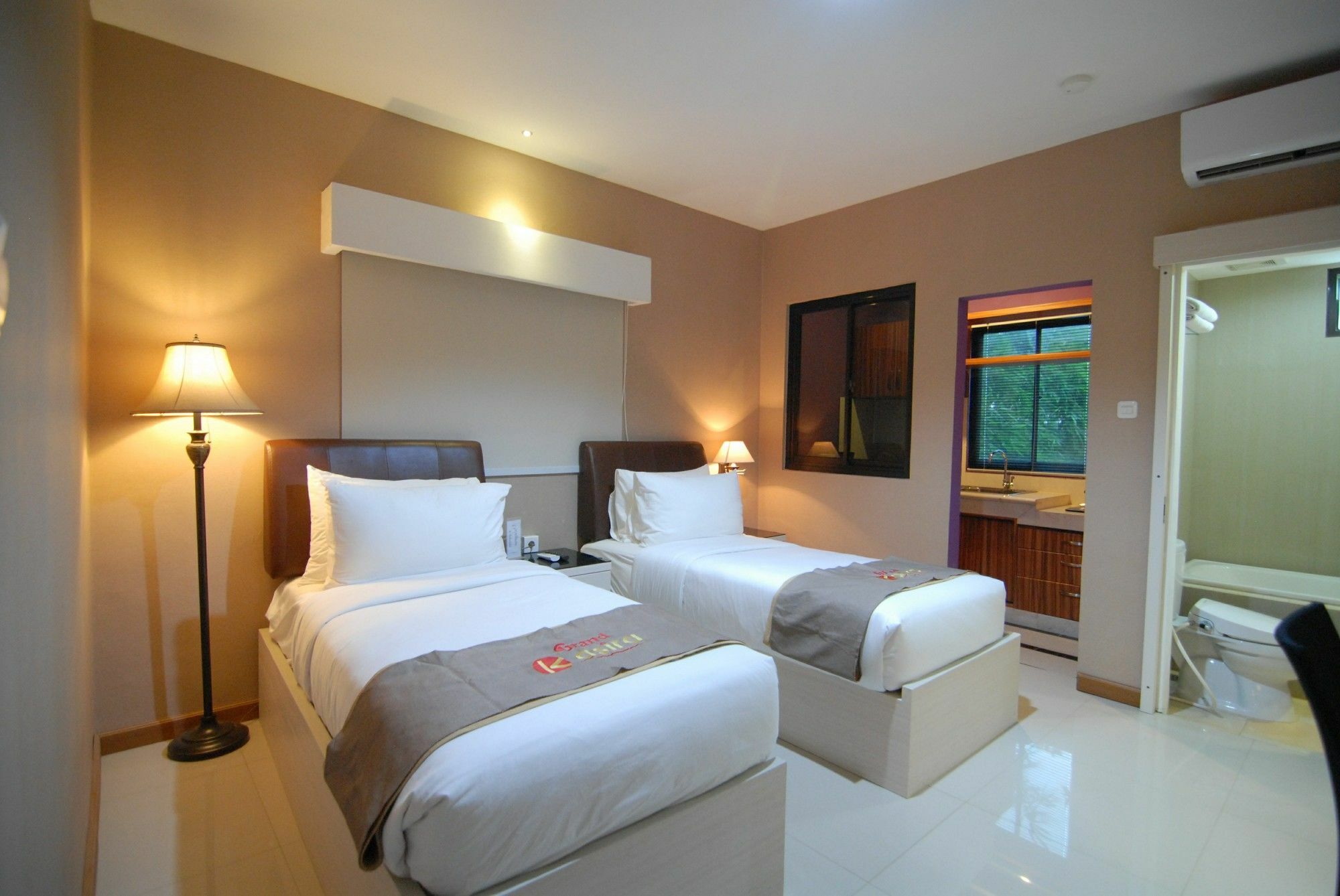 Hotel Grand Kasira 3*