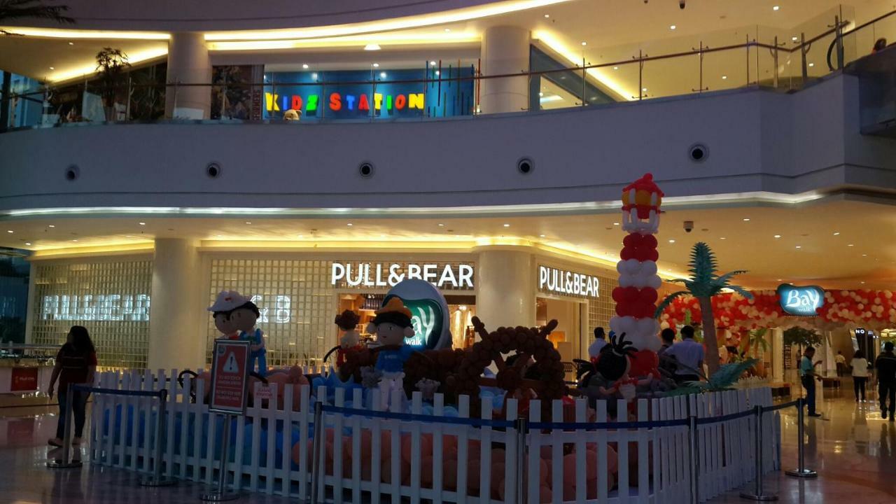 Robert's * Jakarta
