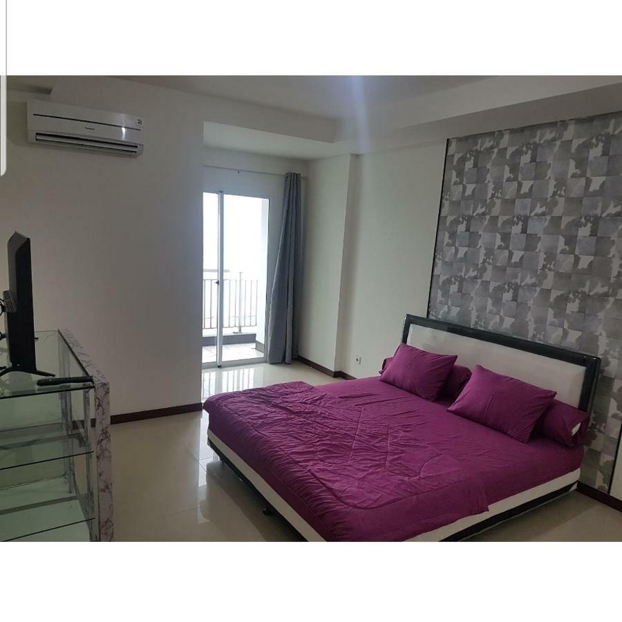 4 Bed Sleeping By The Sea Apartment