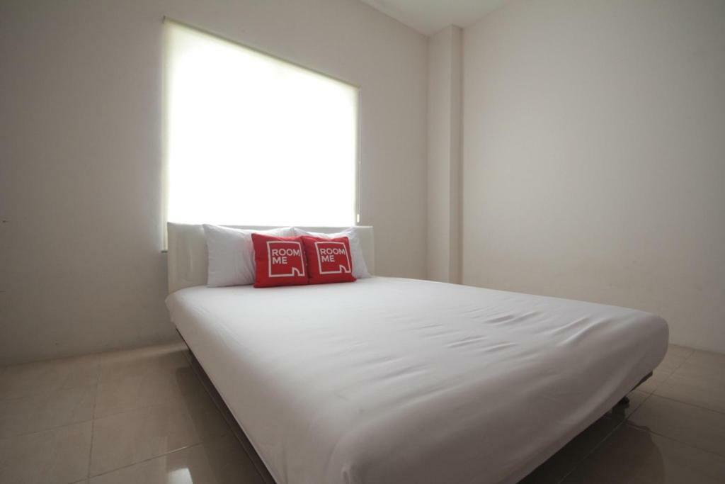 Roomme Raden Saleh Cassakita Guest house *