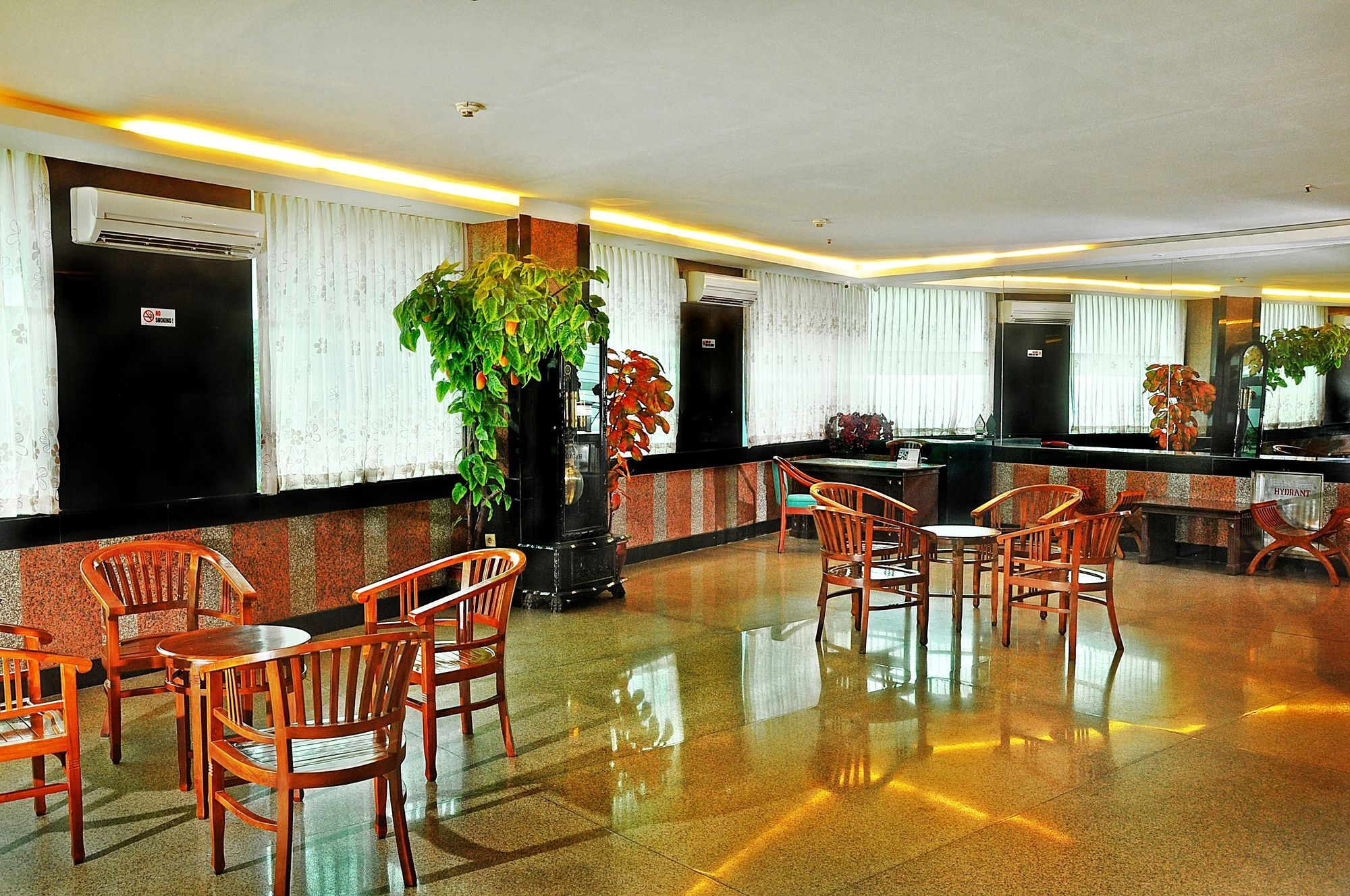 Plaza Harco Mangga Dua Hotel