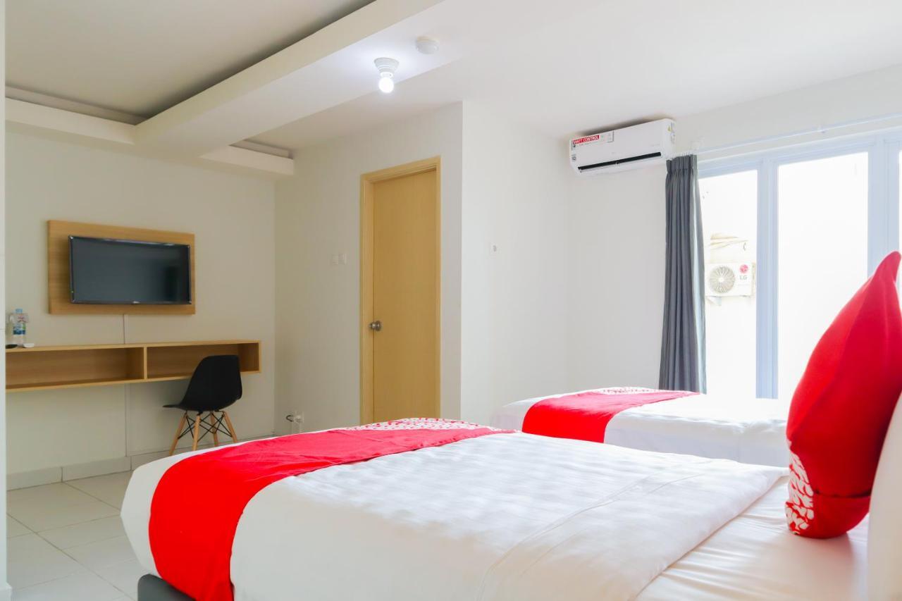 Flagship 210 Amethyst Kemayoran 3*