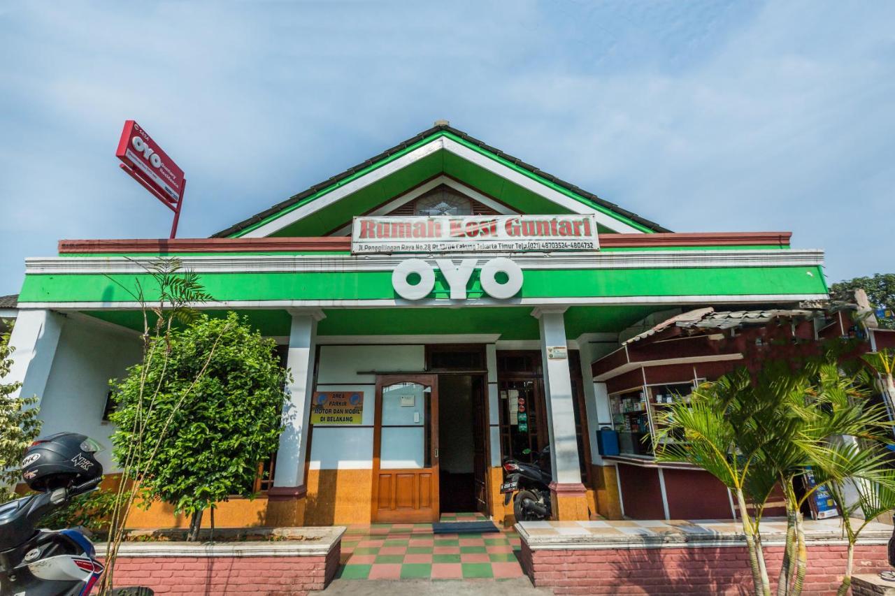 Hotel Oyo 1424 Guntary Jakarta