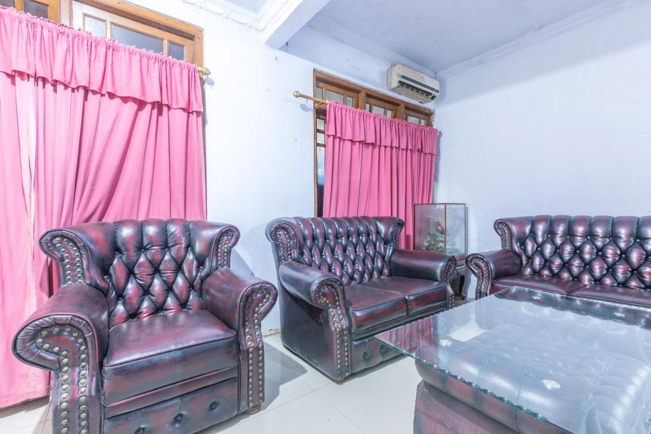 Hotel Oyo 1424 Guntary